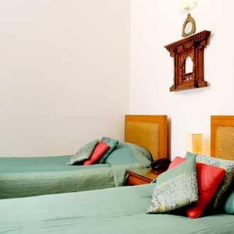 TG Stays Gulmohar Park, New Delhi 3